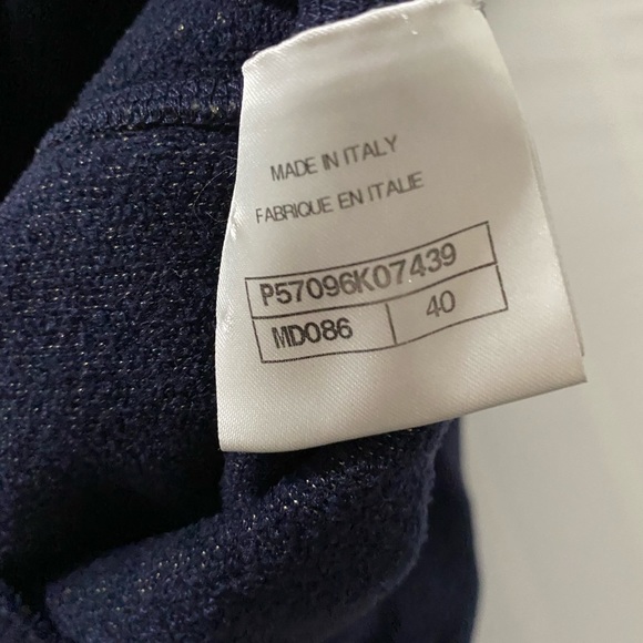 ❌SOLD ❌ Chanel Logo Sweater firm price - Picture 6 of 7